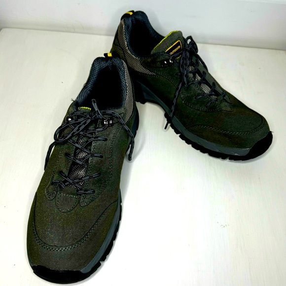 NWOT Men’s Outdoor Hiking Shoes Sz 12 - Picture 9 of 16
